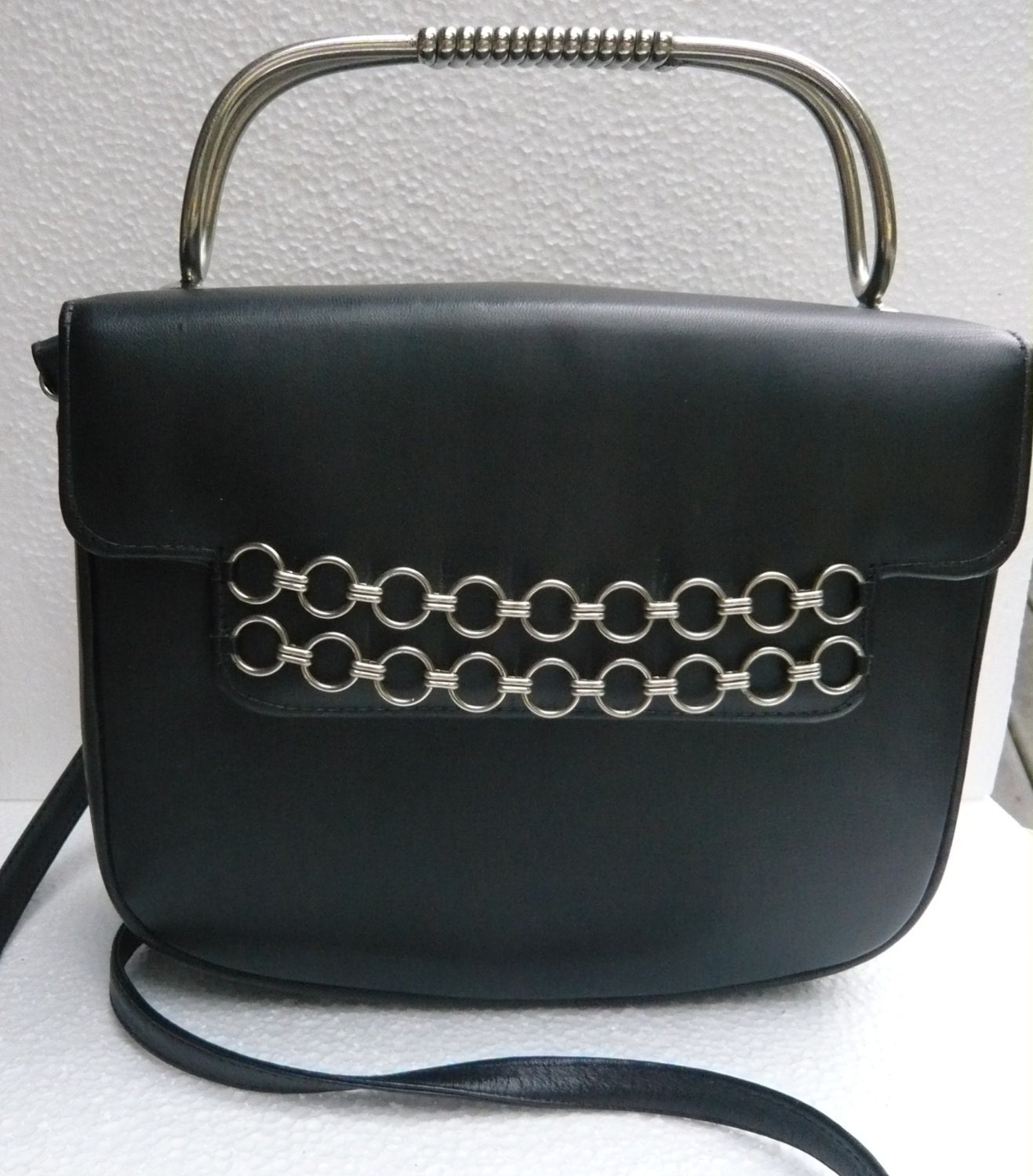 Silver Chain Handbag Handles | Jaguar Clubs of North America