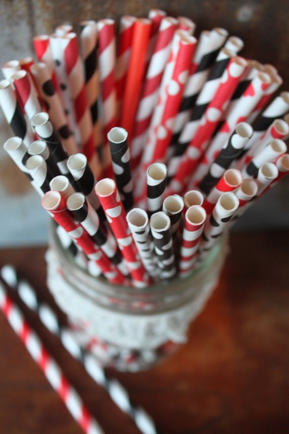 Pirate Party Straws, Poker, Mickey Mouse, Minnie Mouse, Rockabilly Wedding, Dalmation, Atlanta Falcons Il_570xn