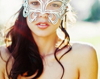 Muse leather mask in white bridal