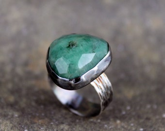 Emerald Ring - May Birthstone Ring - Green Gemstone Ring - Rustic Emerald Ring - Sterling Silver Statement Ring