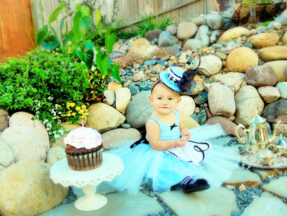 MINI Top Hat- "ALICE" a Top Hat For A Mad Hatter, Birthday, Special Occasion to Ladies Night Out For Girls to Women- KROWN Kreations Il_570xn