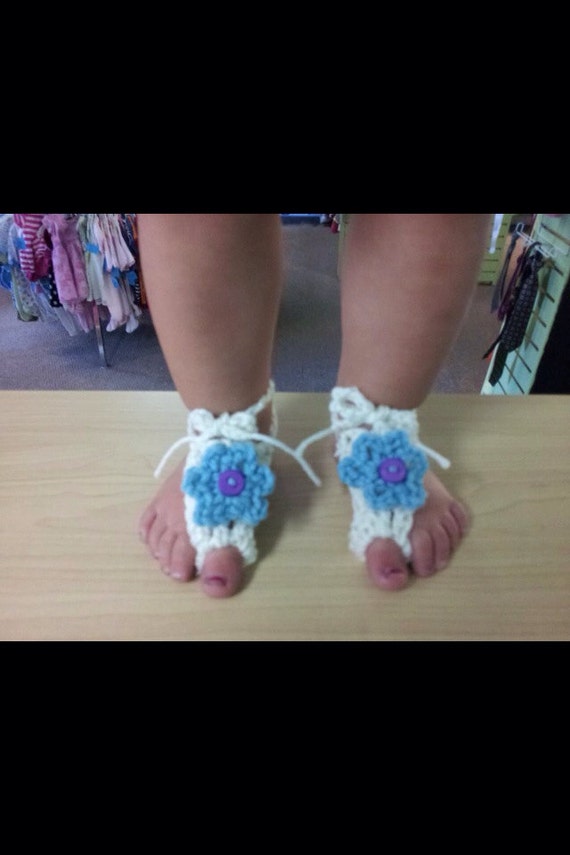 Crochet barefoot baby sandals by SierrasCrochet on Etsy