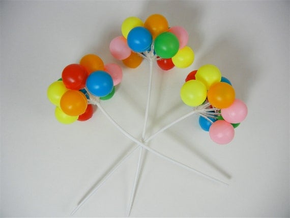 3 clusters-Colorful Plastic Balloon Picks Cupcake or Cake