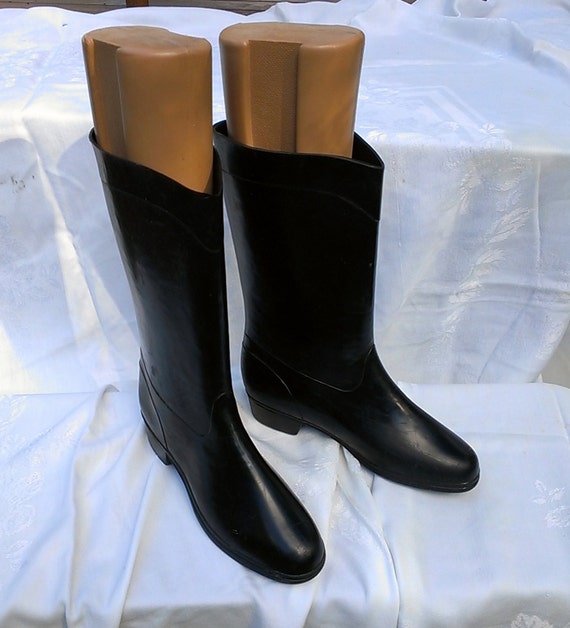 Vintage 1960s Black Rubber Rain Boots by BoughWowsFleaMarket