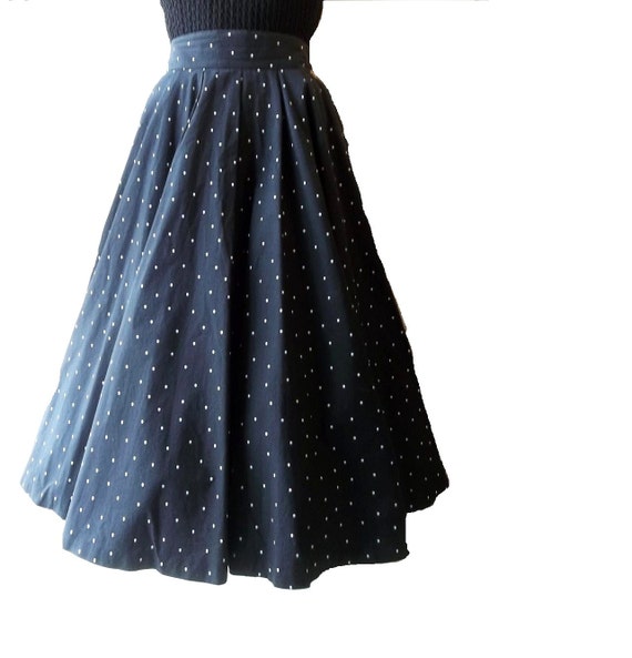 Vintage 50s Polka Dot Circle Skirt. Tea Length. by ShabbyPeonie