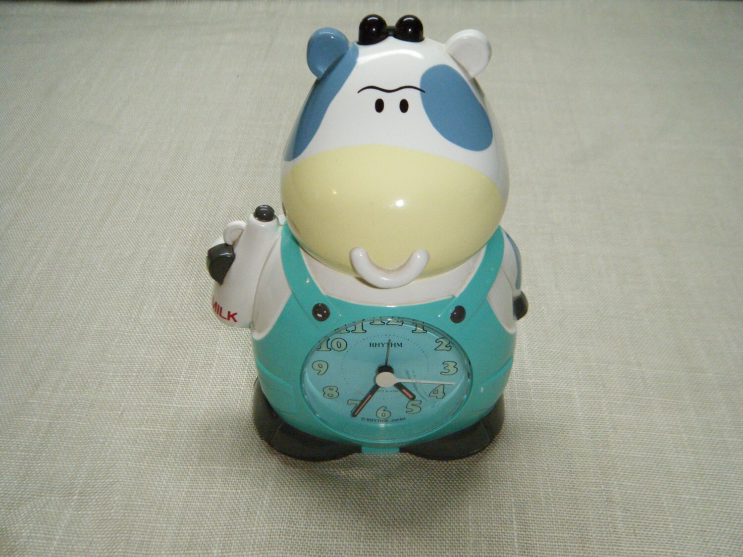 Rhythm Moo Cow Speak Up Talking Alarm Clock Japan No. 4RE883