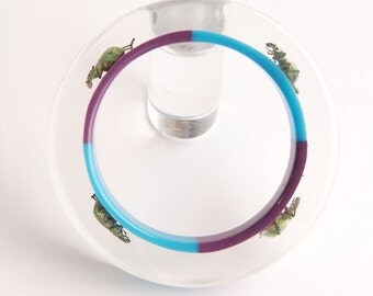 Blude and purple lucite bracelet with real insects