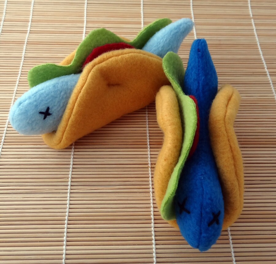 Fish Taco Catnip Toy by SquidStuffis on Etsy