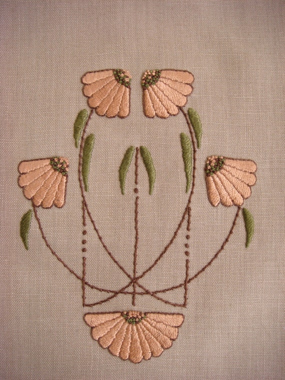 Carrie's Garden Table Runner Embroidery Kit Art Nouveau