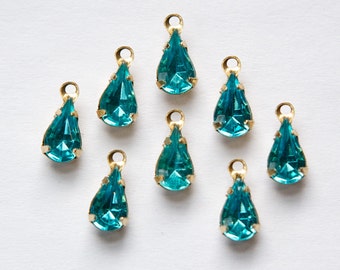 Vintage Aqua Blue Glass Faceted Teardrop Stones in 1 Loop Brass Setting par001R