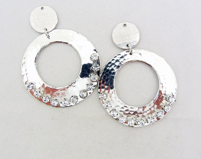 Pair of Round Hammered Silver-tone Drop Charms Rhinestones