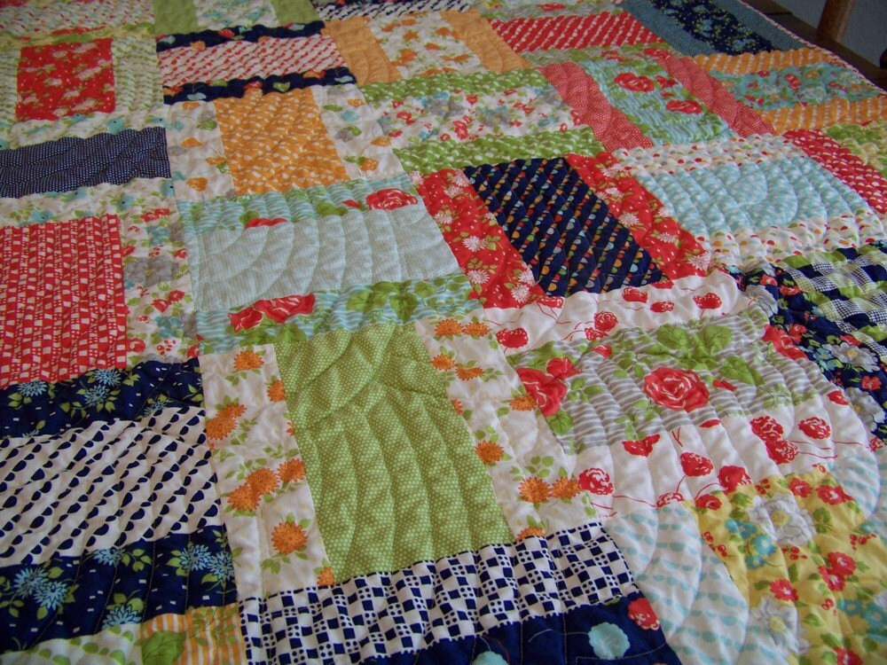 Happy-Go-Lucky Baby Girl/Toddler Quilt Bonnie & Camille for