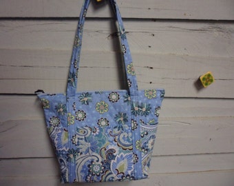 12 Pocket Quilted Purse Light Blue Paisley and Flower Pattern ...