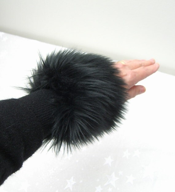 Faux Fur Wrist Cuffs Fur Sleeves Wrist Warmers Black Shag