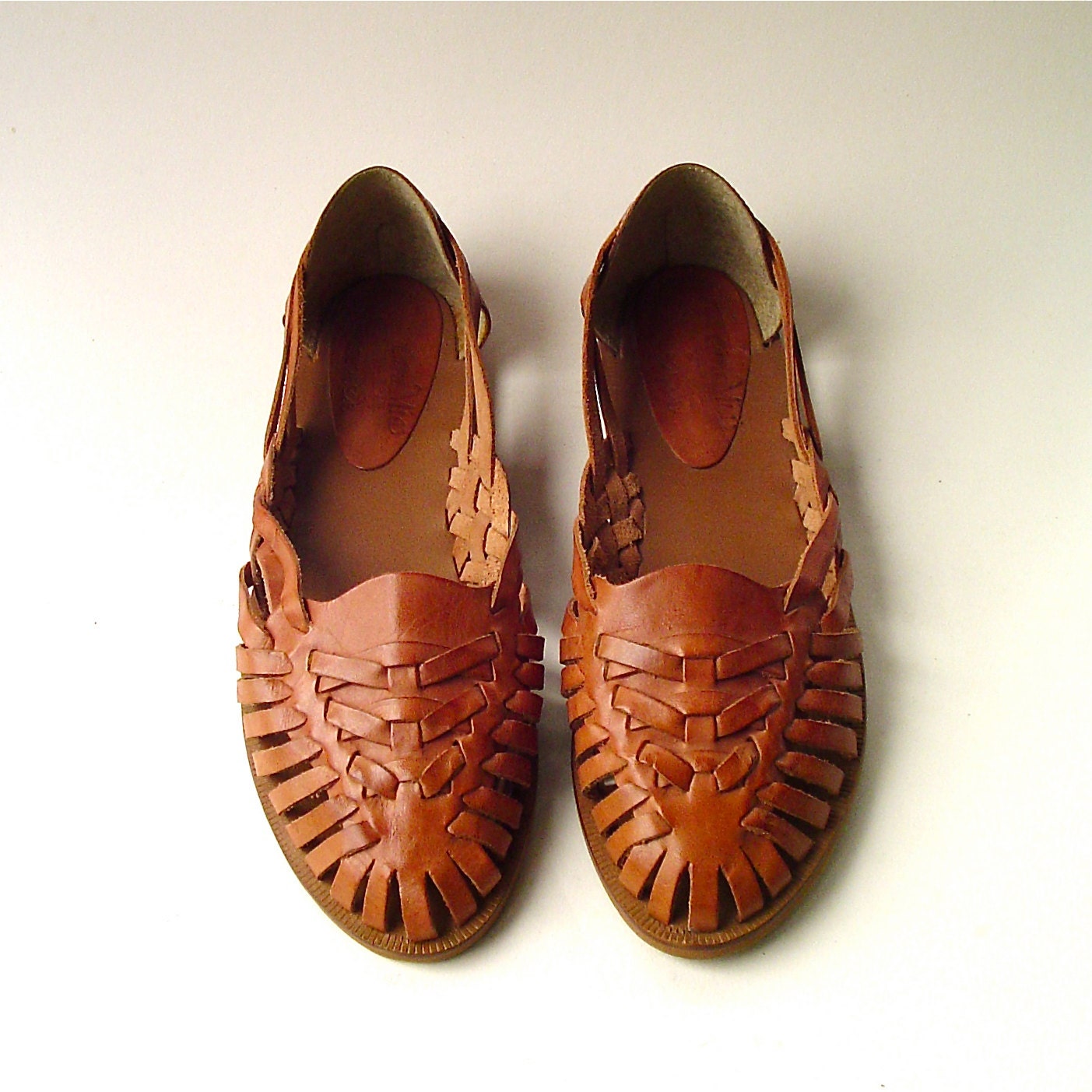 vintage Cara Mia Caramel Brown Woven Leather Huarache Sandals