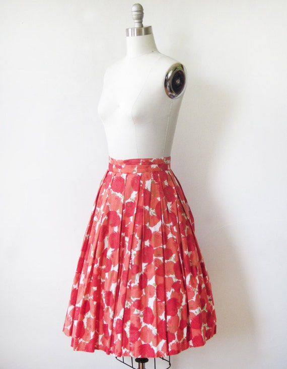 50s floral skirt vintage 1950s red and white floral print