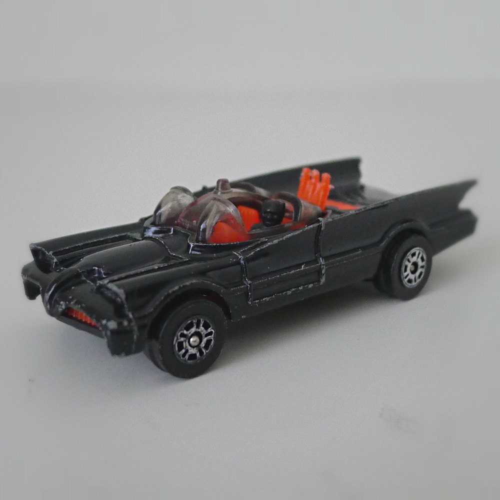 bat mobile car toy