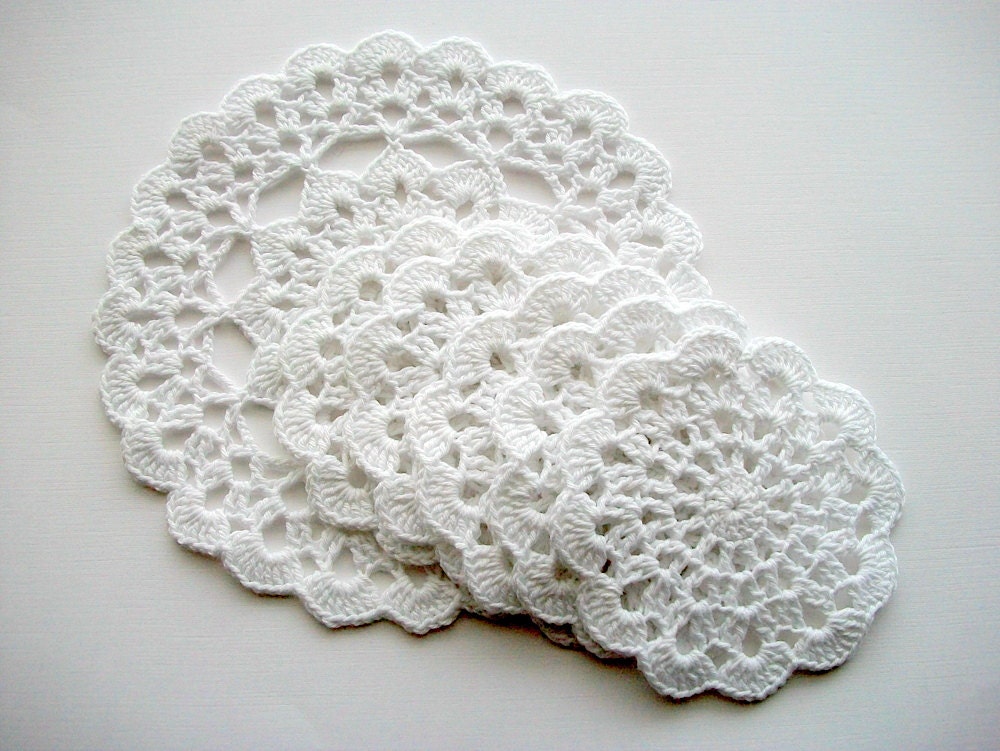 Crochet Coaster Set White Cotton Lace 6 Pieces Heirloom