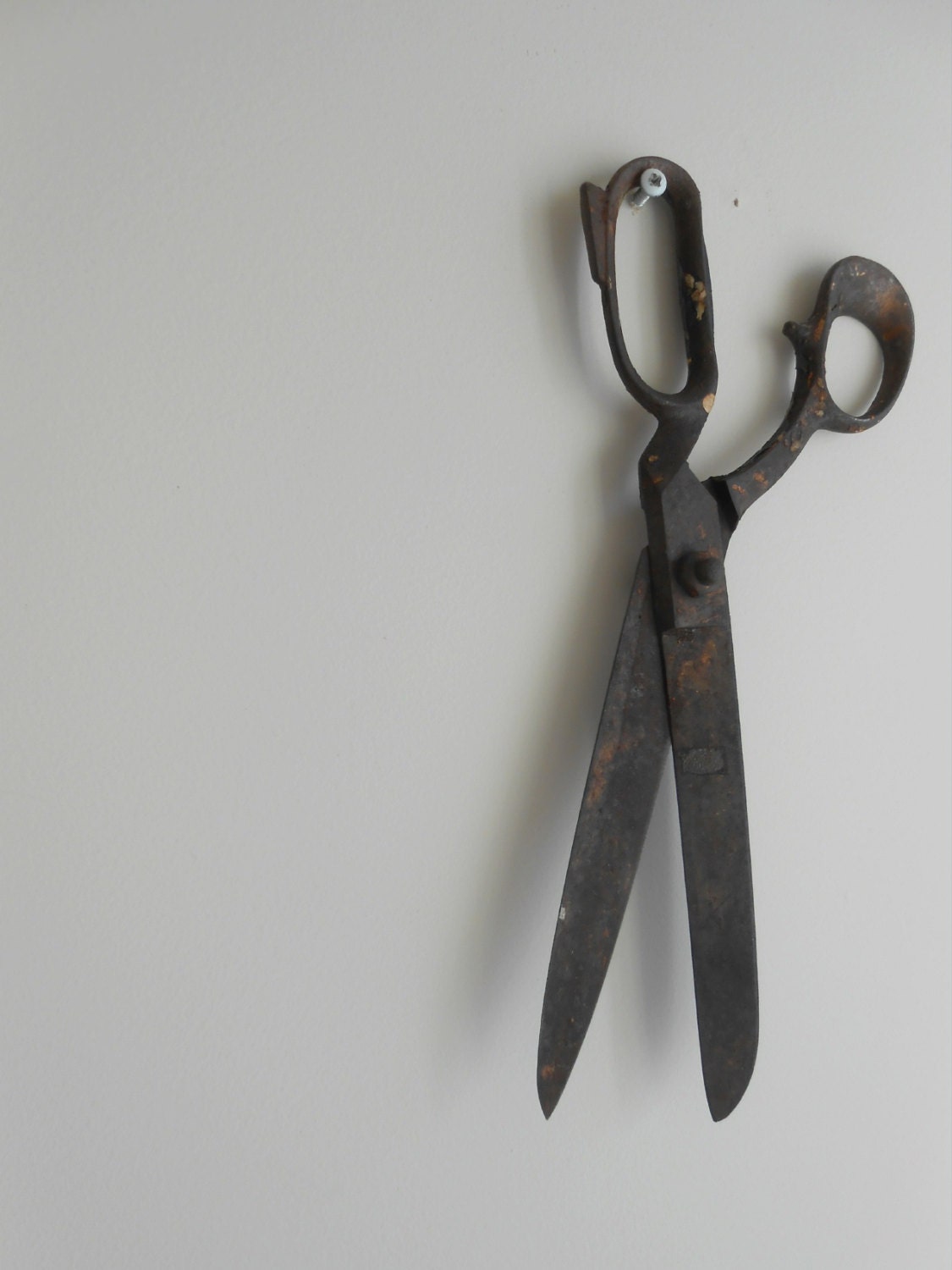 Big Rusty Vintage Industrial Shears by TheWellSeasonedNest on Etsy