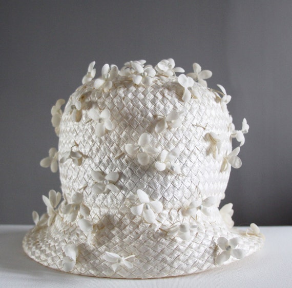 1960's spring flower cloche
