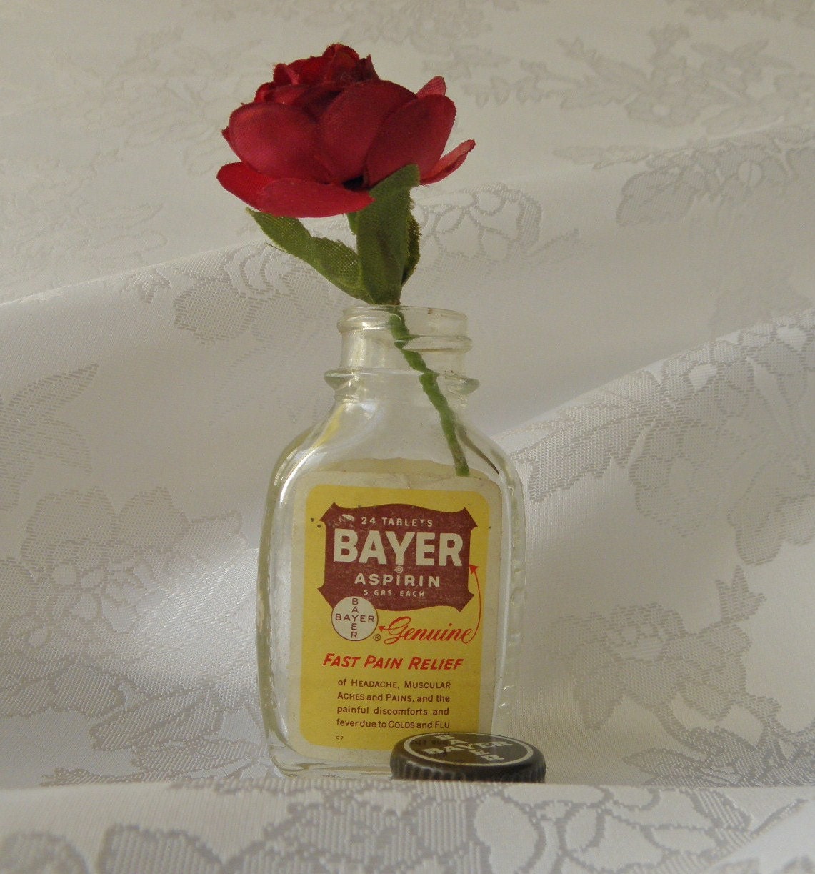 Vintage Bayer Aspirin Glass Bottle