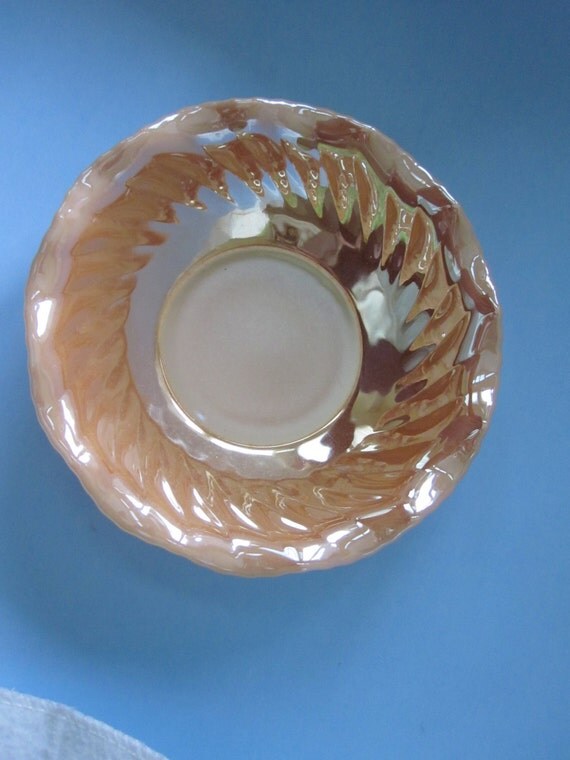 vintage iridescent depression glass bowl with fluted edge