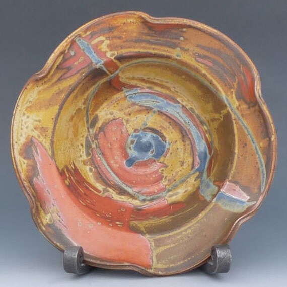 Items similar to Pottery Vegetable Serving Bowl on Etsy