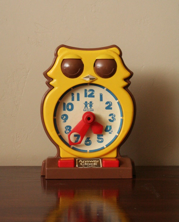 Vintage Owl Tomy Answer Clock Learning Tool by
