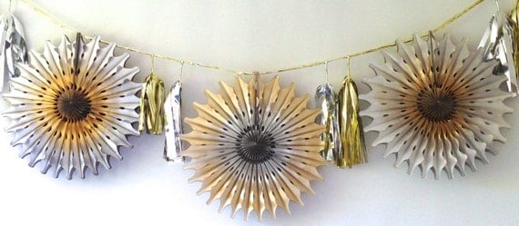 Party Heaven Metallic Silver & Gold Fancy Frill FanTastic Tassel Tissue Garland
