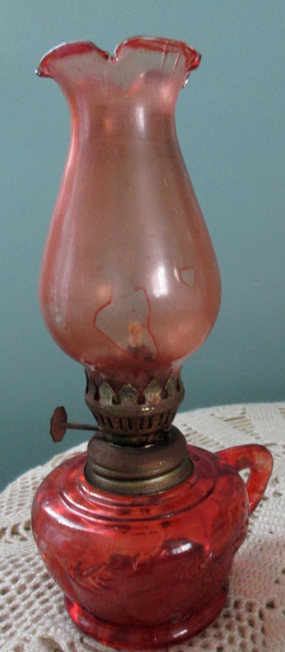 Vintage Worlds Fair Miniature Oil Lamp / 70s Orange Pink Oil