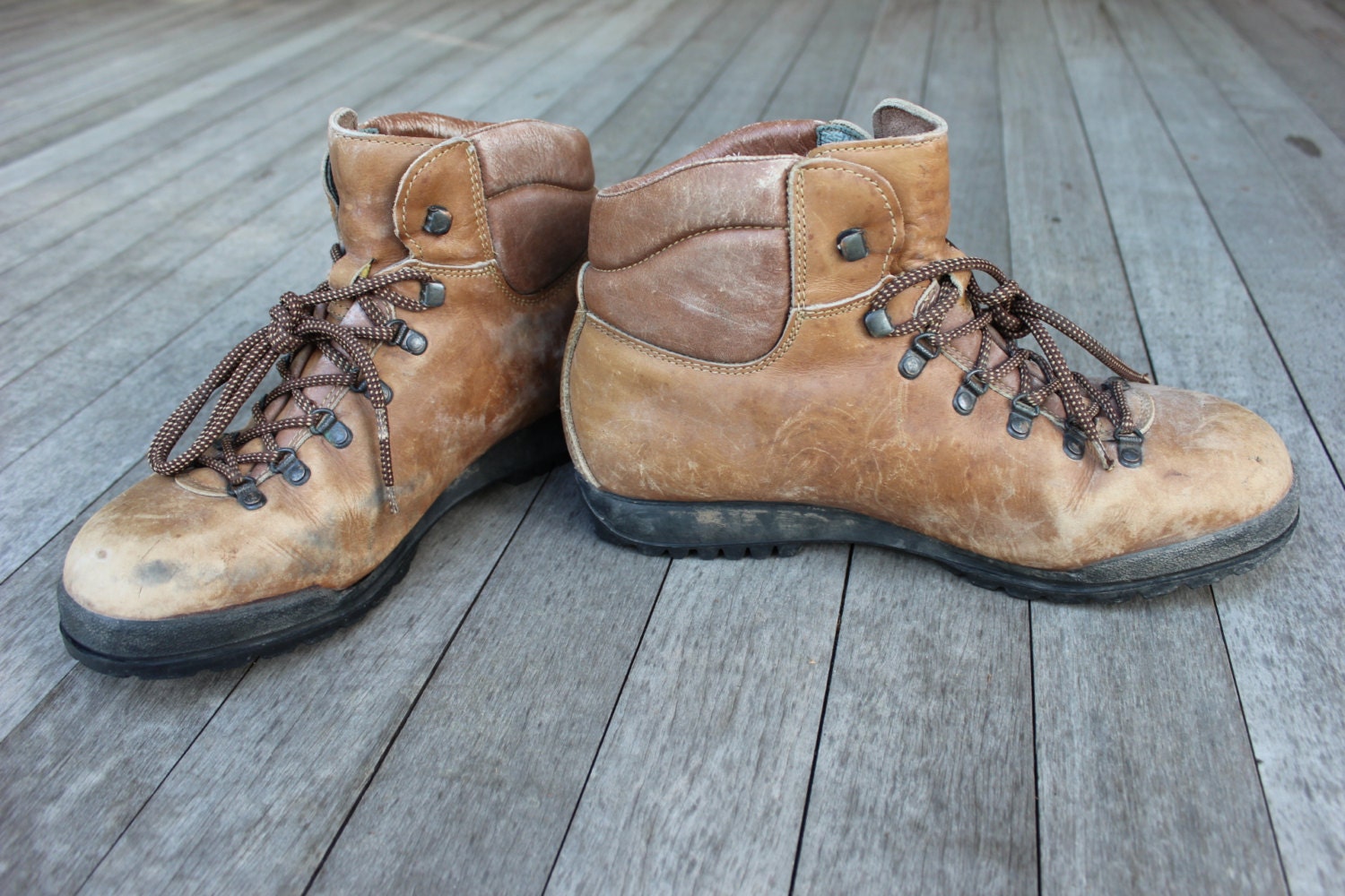 vintage 1980's Scarpa Asolo TV hiking boots. All leather