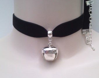 Large Silver Plated JINGLE BELL BLACK 16mm Velvet Ribbon Cat Collar ...