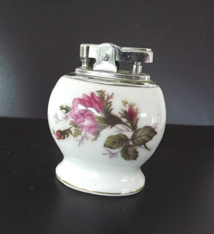 Vintage Table Top Cigarette Lighter and Ashtray Set Ucagco