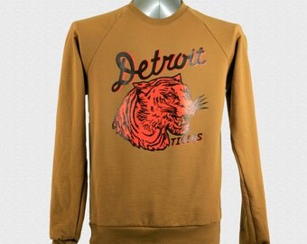 Detroit Tigers Baseball Sweatshirt Vintage 1935 Penant Inspired Design World Series Gift For Dad Opening Day 2018