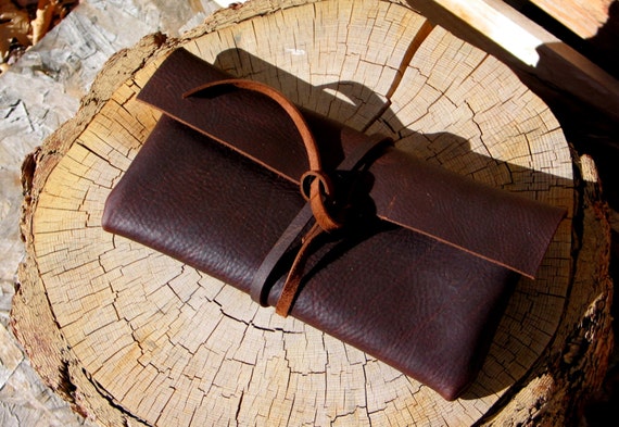 Leather Clutch in Brown-