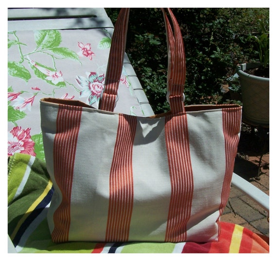 coral beach tote