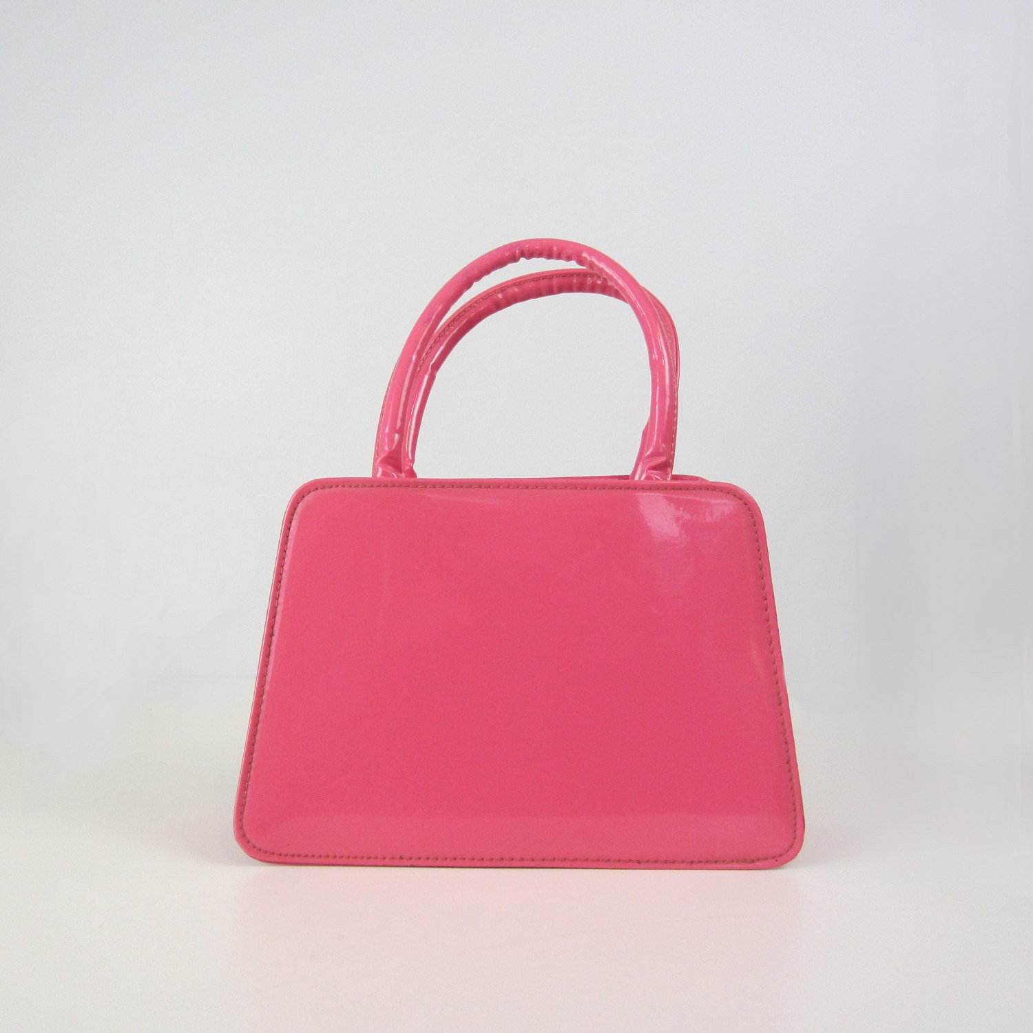 vintage kelly bag / 1950s handbag / pink / fuschia / patent