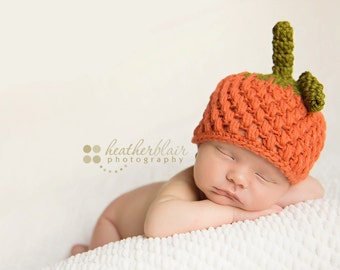 Newborn pumpkin hat, crochet pumpkin hat, halloween newborn photo prop, halloween costume, halloween outfit, baby pumpkin hat, halloween