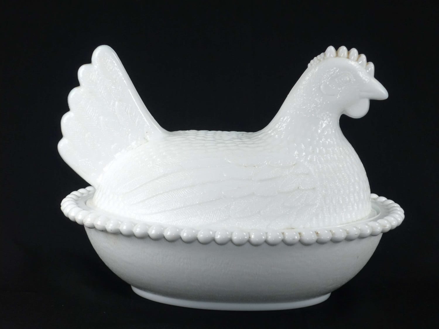 Vintage Indiana Milk Glass Chicken Candy or Butter Dish