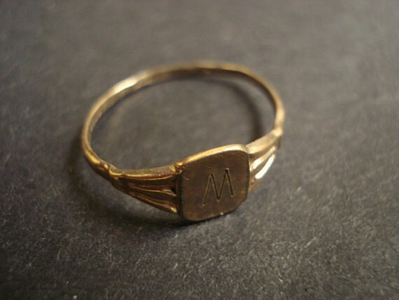 Antique Signet Ring Gold Filled Initial M or W