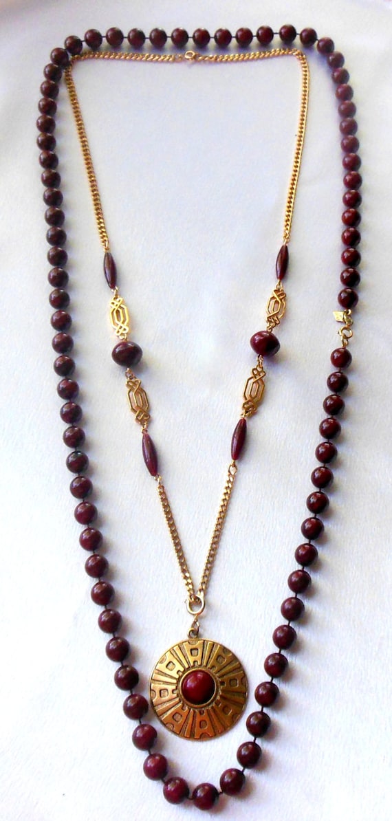 Sarah Coventry Necklace Set Red Burgundy and Gold Safari