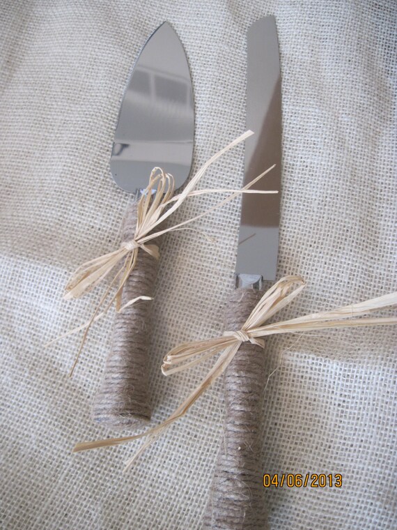 Wedding Twine Jute Cake Serving Set Raffia by ThreeTwigsDesigns