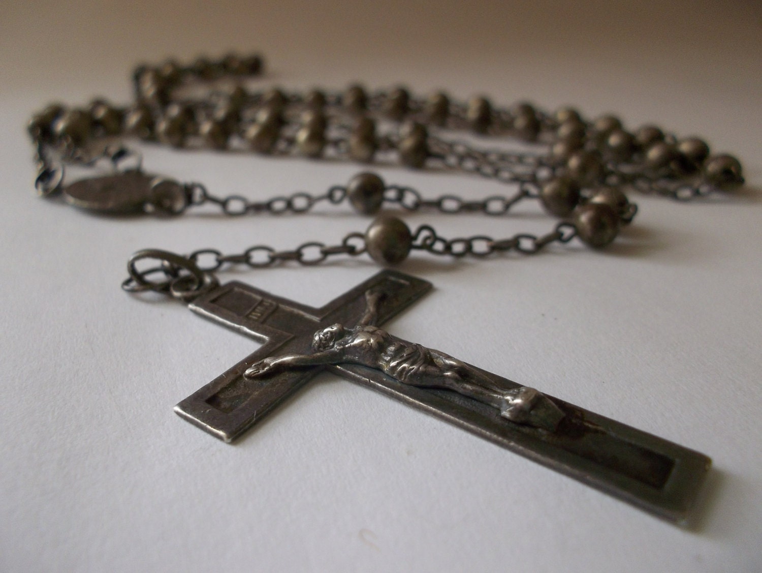ANTiQUE STERLiNG SiLVER ROSARY BEADS/ Catholic Prayer Beads/