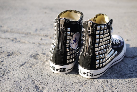 converse sunway pyramid