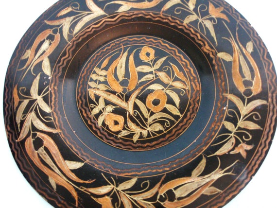 Wall Hanging Plate ETCHED Vintage Copper Tulip Leaves Floral Wall Hanging Plate ETCHED Vintage Copper Tulip Leaves Floral