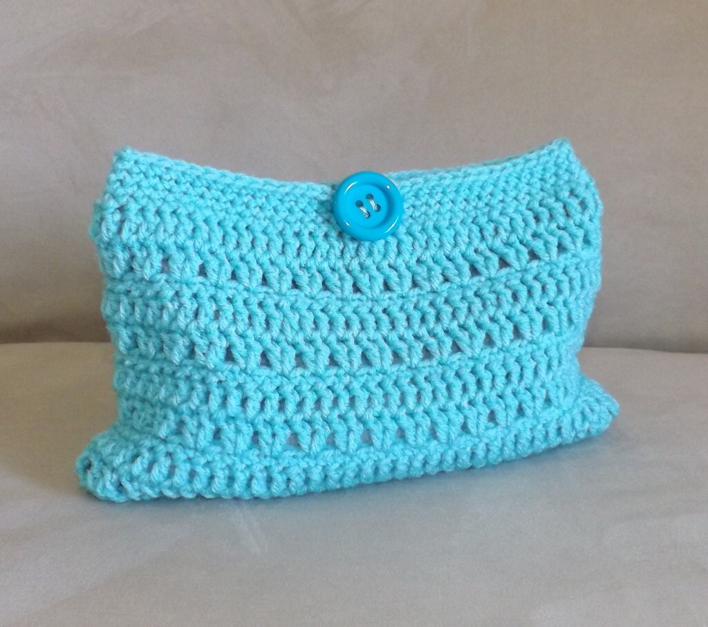 Crochet turquoise make up bag crochet cosmetic bag by Avaneska