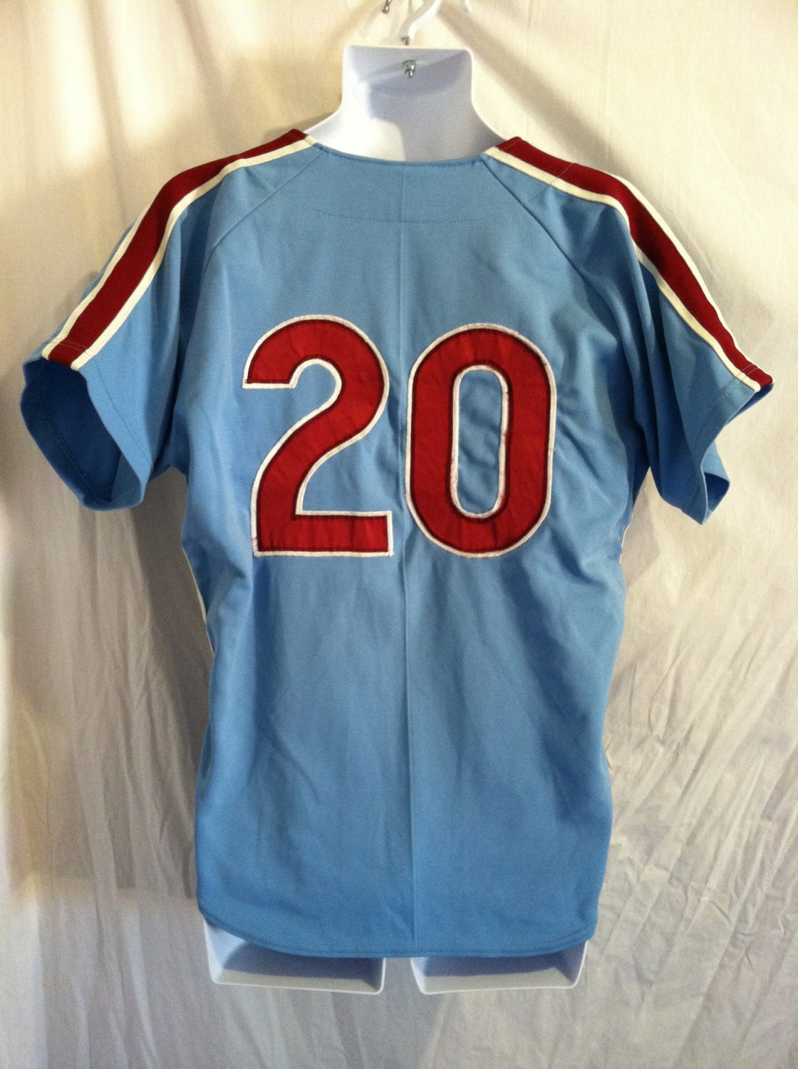 phillies retro shirt