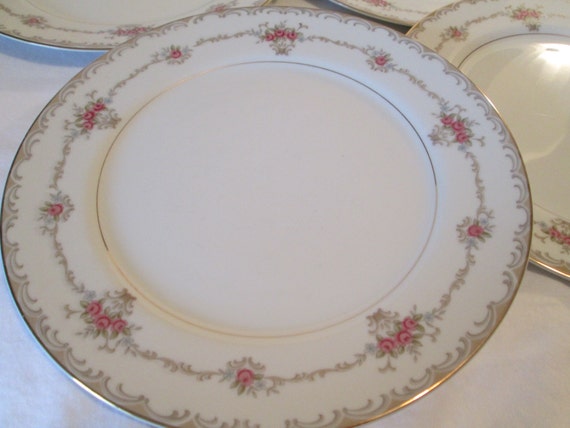 Vintage Style House China Princess Dinner Plates by LBFCollections