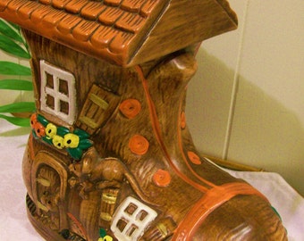 vintage  Cookie Painted Sh jar house House Ceramic  cookie Vintage toll Old  oe Jar Hand