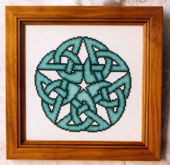 Celtic Cross stitch pattern Bond Of Friendshipceltic
